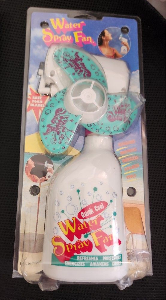 VINTAGE WATER BOTTLE FAN Foam Blades Retro Colors Portable Hand Fan Quick Cool