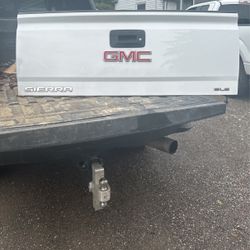 2017 GMC Sierra 1500 Tailgate