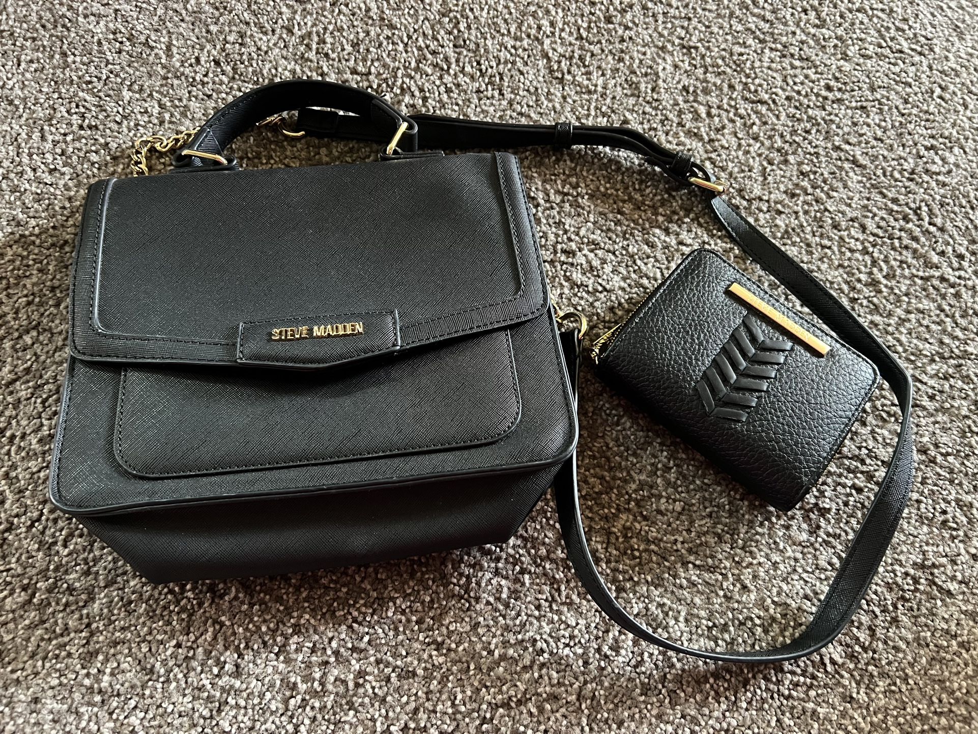 Steve Madden Crossbody Purse And Wallet