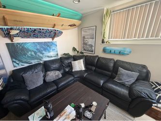 FREE COUCH