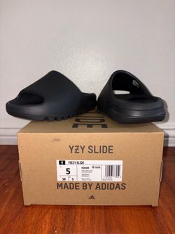 Adidas Yeezy Slide Size 5