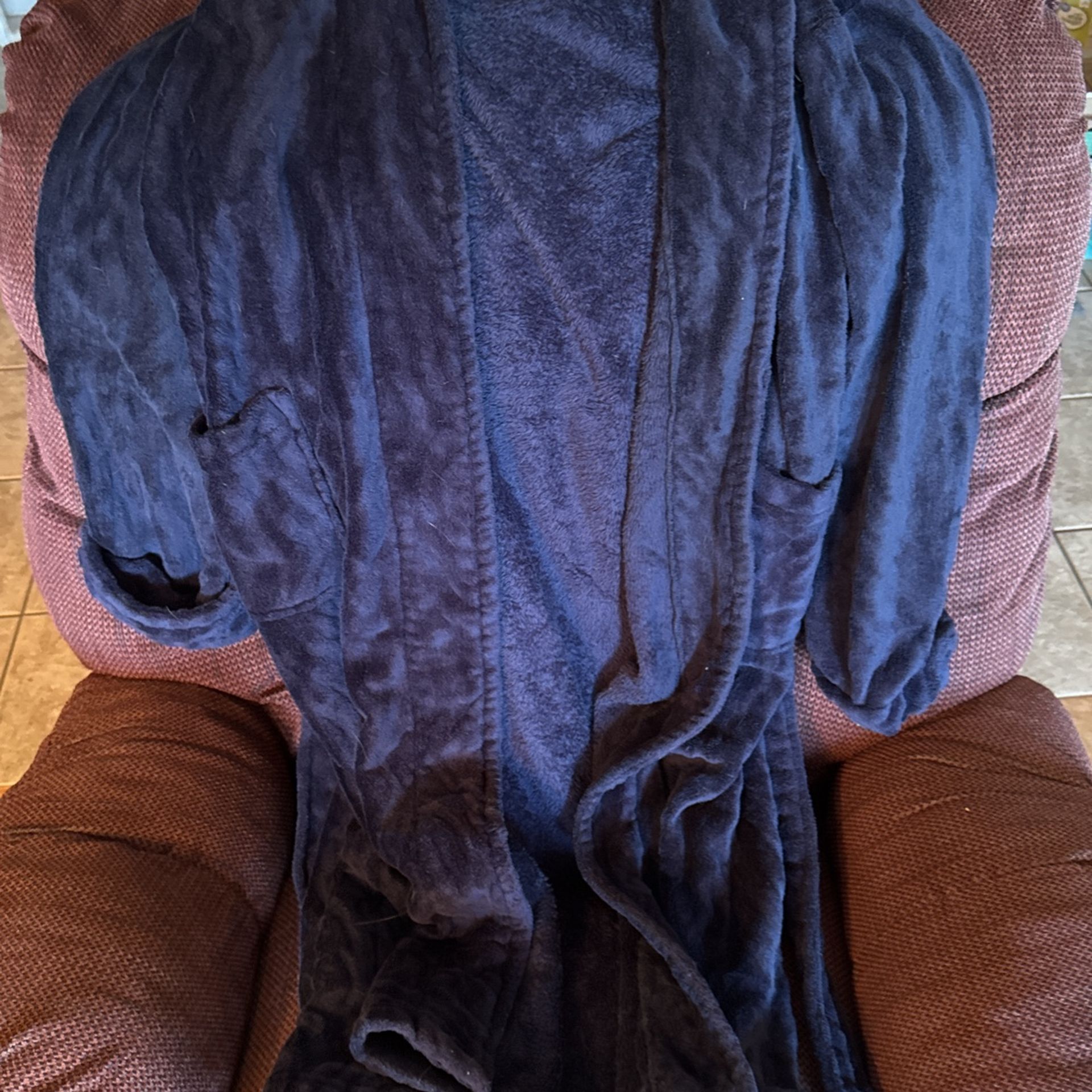 Plush 3/4th Length Bath Robe - Natori-Private Luxuries