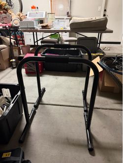Parallette bars