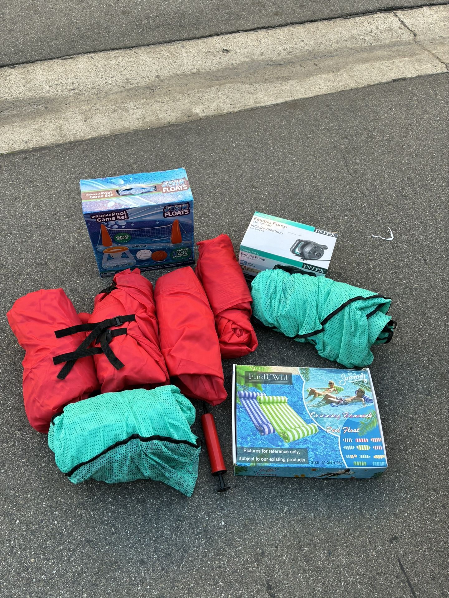 10 piece bundle pool fun set