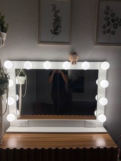 Vanity Mirror