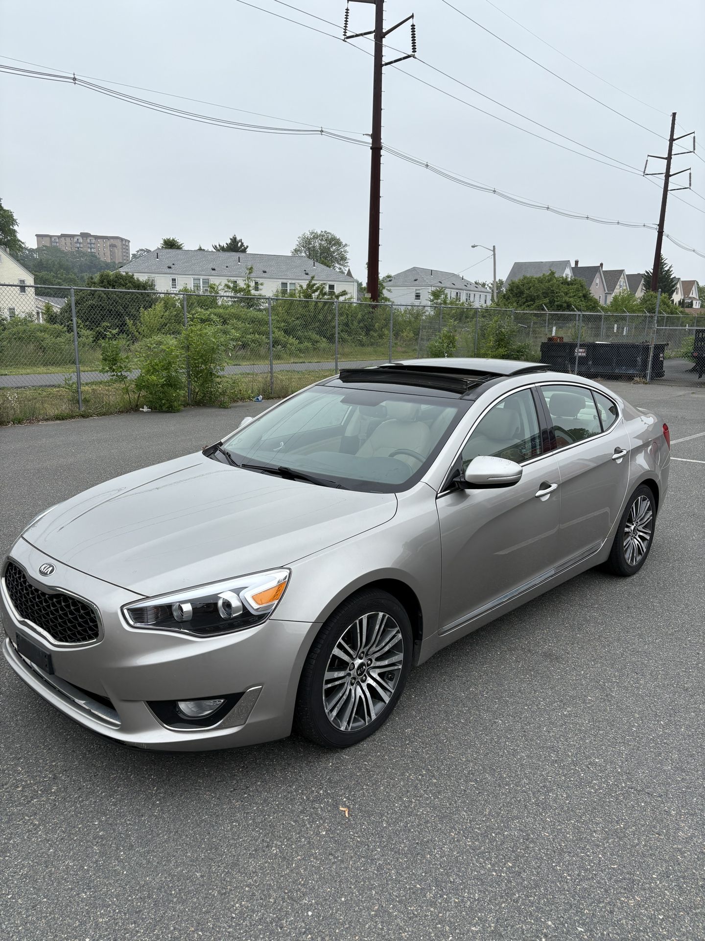 2015 Kia Cadenza Premium Only 93K Miles