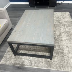 Coffee table (indoor Or outdoor)