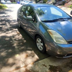 2004 Toyota Prius
