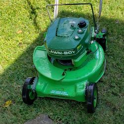 Vintage Lawnboy 2cycle Mulcher Mower
