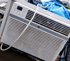 14600 BTU ac unit Air conditioner