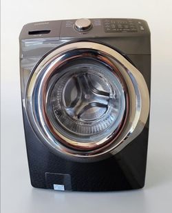 Samsung 4.5 cu. ft. Front Load Washer with Vibration Reduction Technology in Black Stainless Steel (model WF45N5300A)