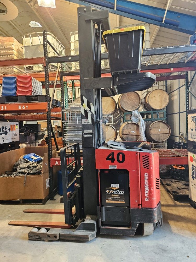 Raymond Electric Reach Forklift