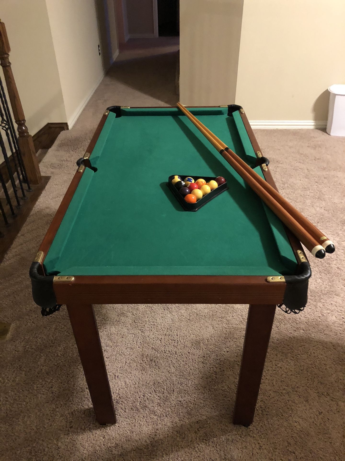 Mini pool table 6 games in one