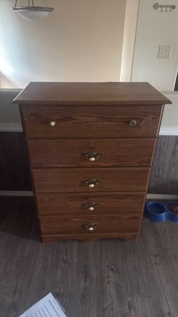 5 Drawer Dresser