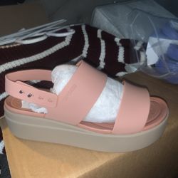 Crocs