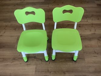 Set Of 2 Toddler Chairs 