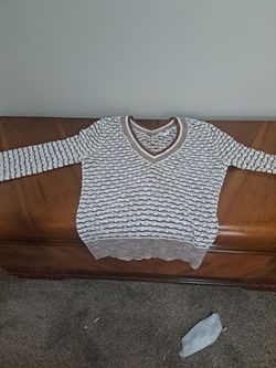 Veronica Beard Long Sleeve Vneck