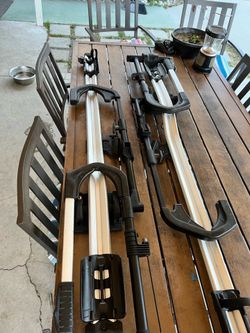 Thule  Roof Bike Rack Upride, Silver