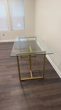 4 person dinning table