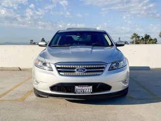 2011 Ford Taurus