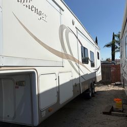 2008 Rv fifth wheel
