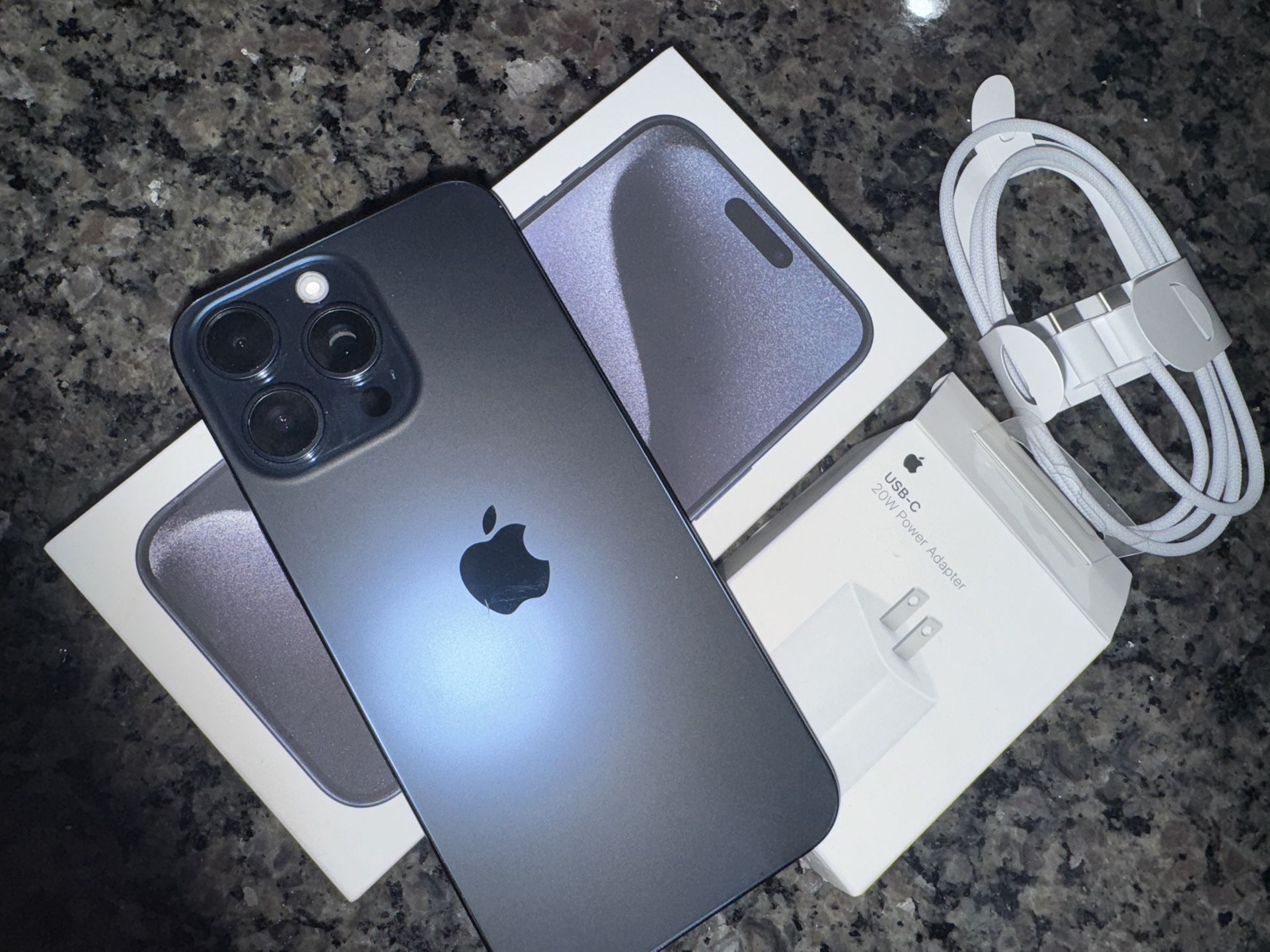iPhone 15 Pro Max