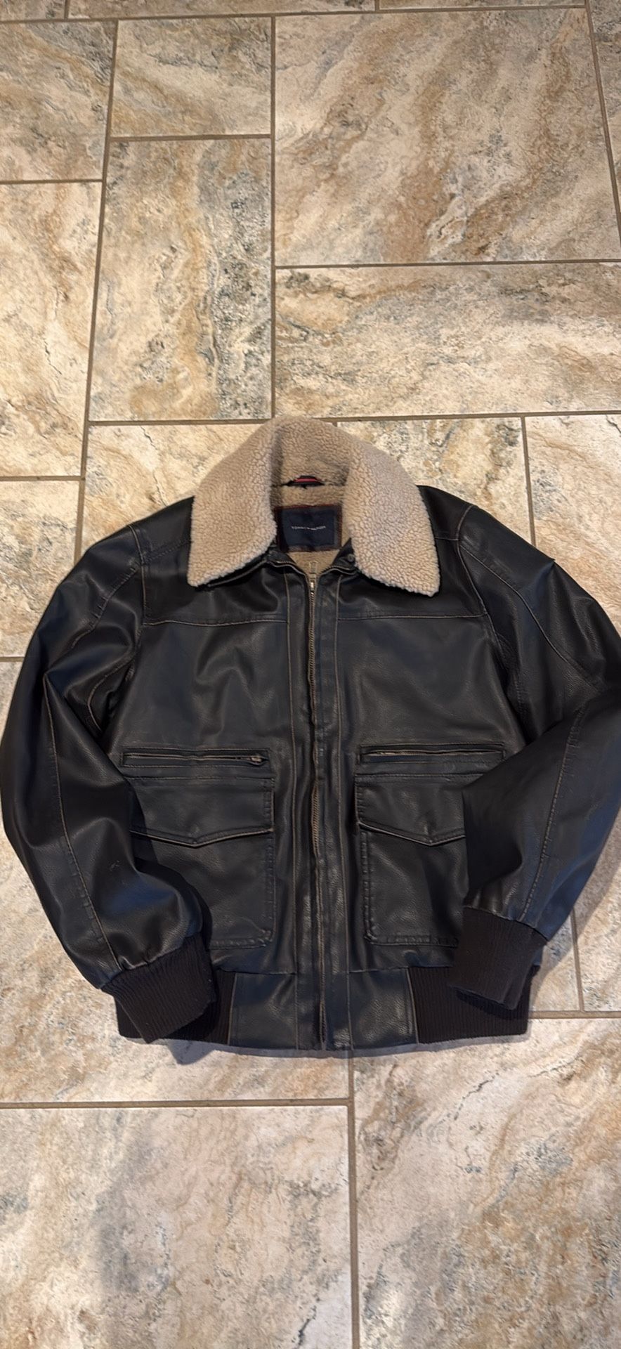Men’s Medium Warm Leather Bomber Jacket 