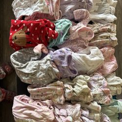Newborn Girl Clothes/blankets/swaddles