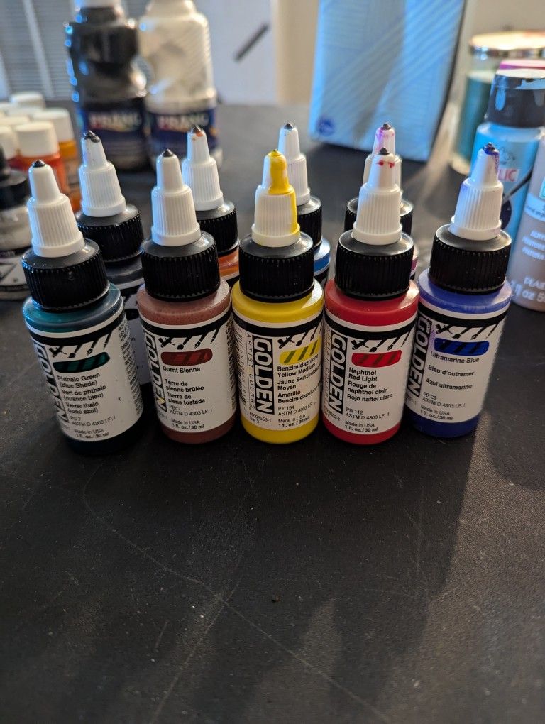 Golden High Flow Acrylic Paint Set