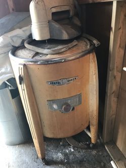 Antique speed queen washing machine
