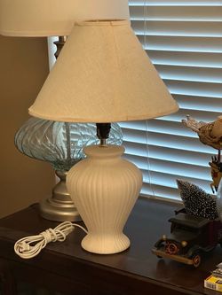 Small 25" high table lamp.