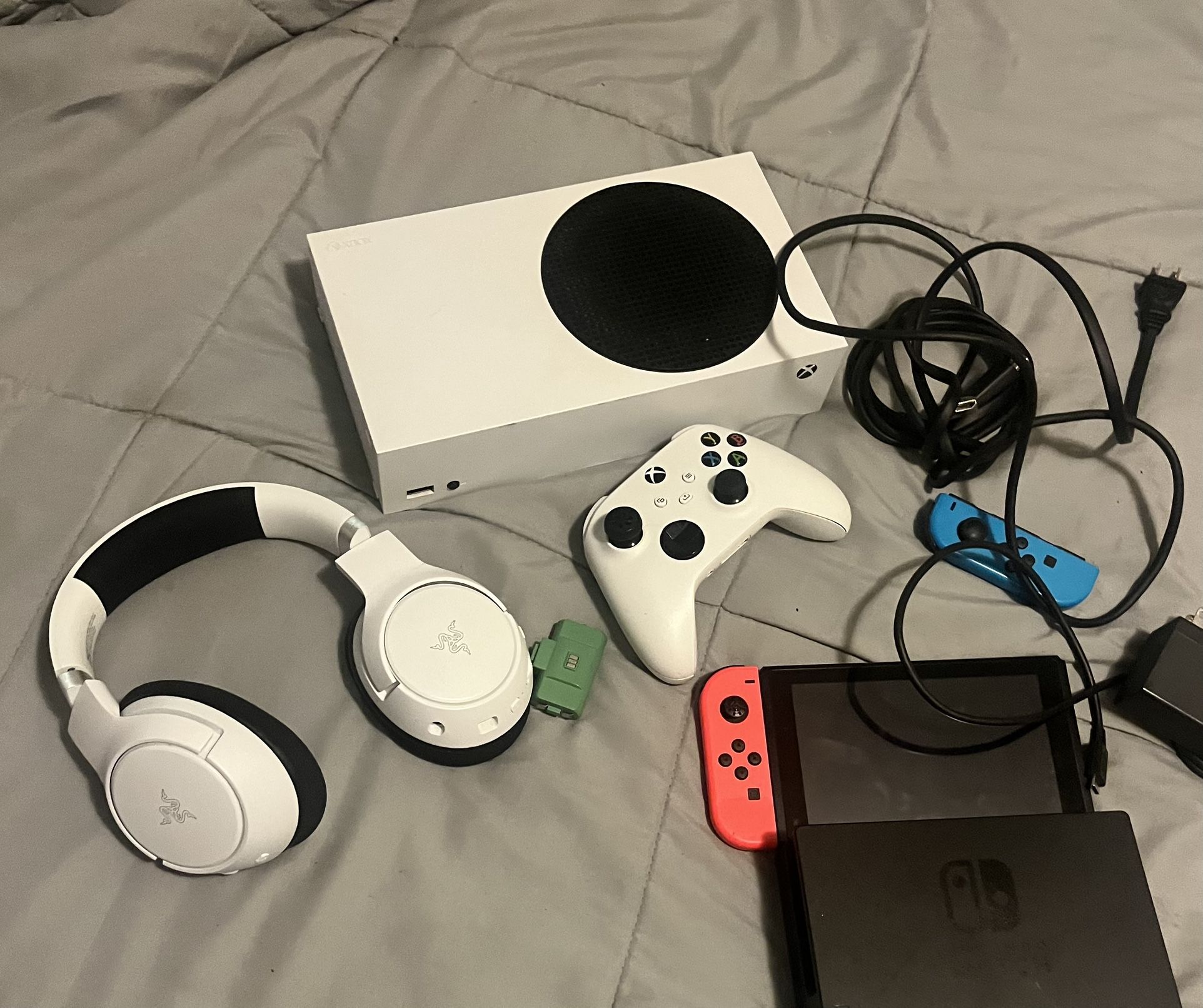 CONSOLE BUNDLE