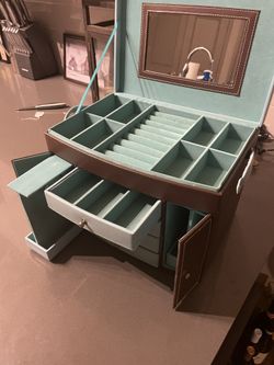 Jewelry Box