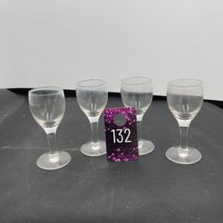 Set of 4 Vintage  Stemmed Wine Cordial Glasses