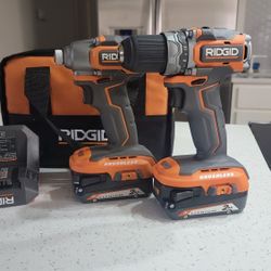 New !Ridgid Combo Kit Drill And Impact Driver