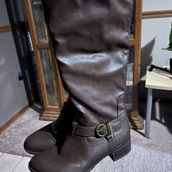 Women’s Boots 