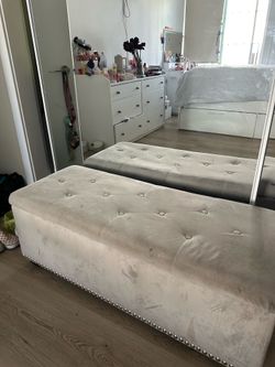 Grey Storage ottoman