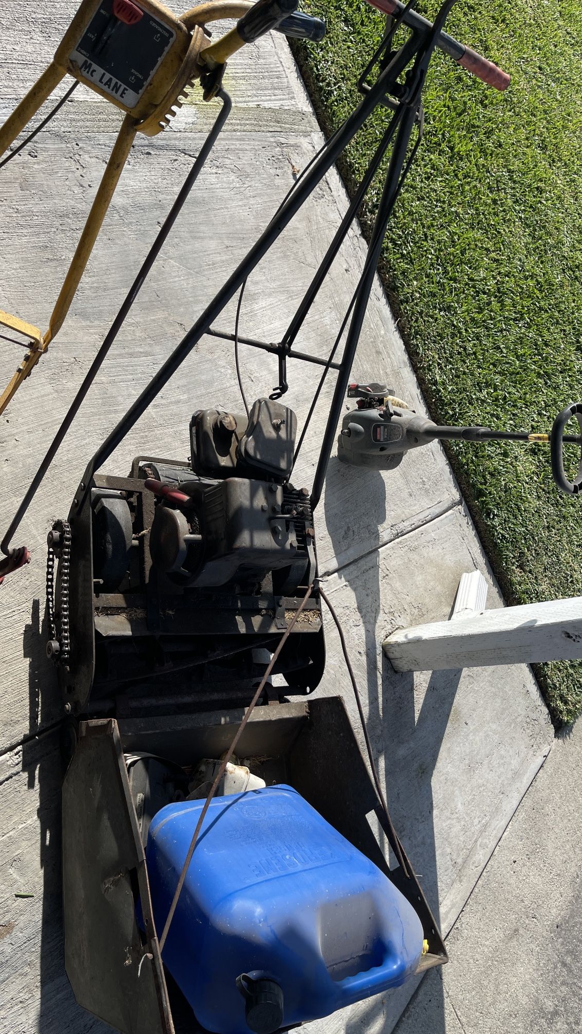 Lawn mower Edger Cuter And Weed Waker 