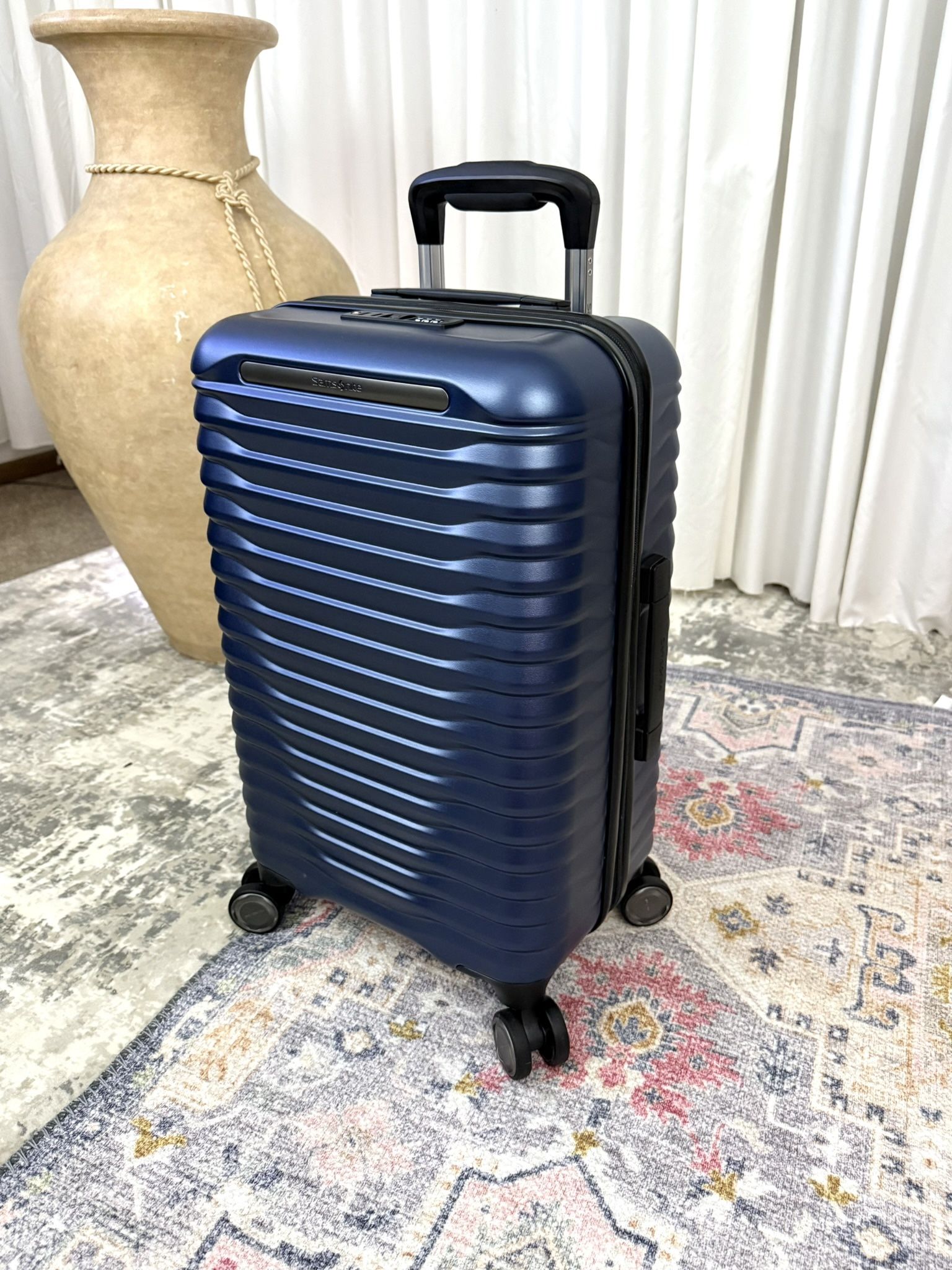 Samsonite Hardside Carry on Luggage