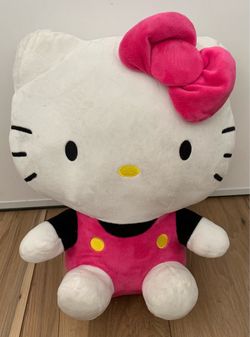 Hello Kitty Plush Backpack