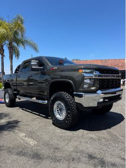 KMC KM557 Special Limited Edition 18x9 8x180 Offset 0 Machined Silver Wheels | HD Truck Wheel Set