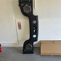 Jeep Box   With Jl Audio Speakers