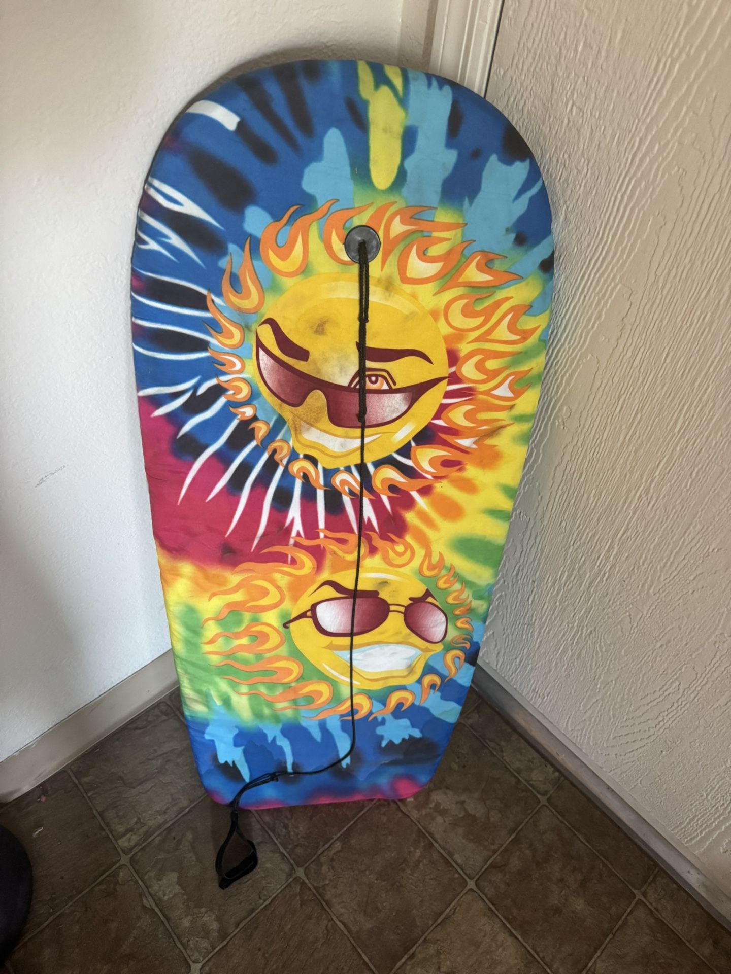 BOOGIE BOARD/WAKE BOARD