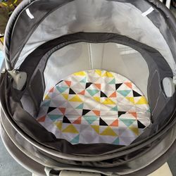 Fisher-Price Portable Bassinet