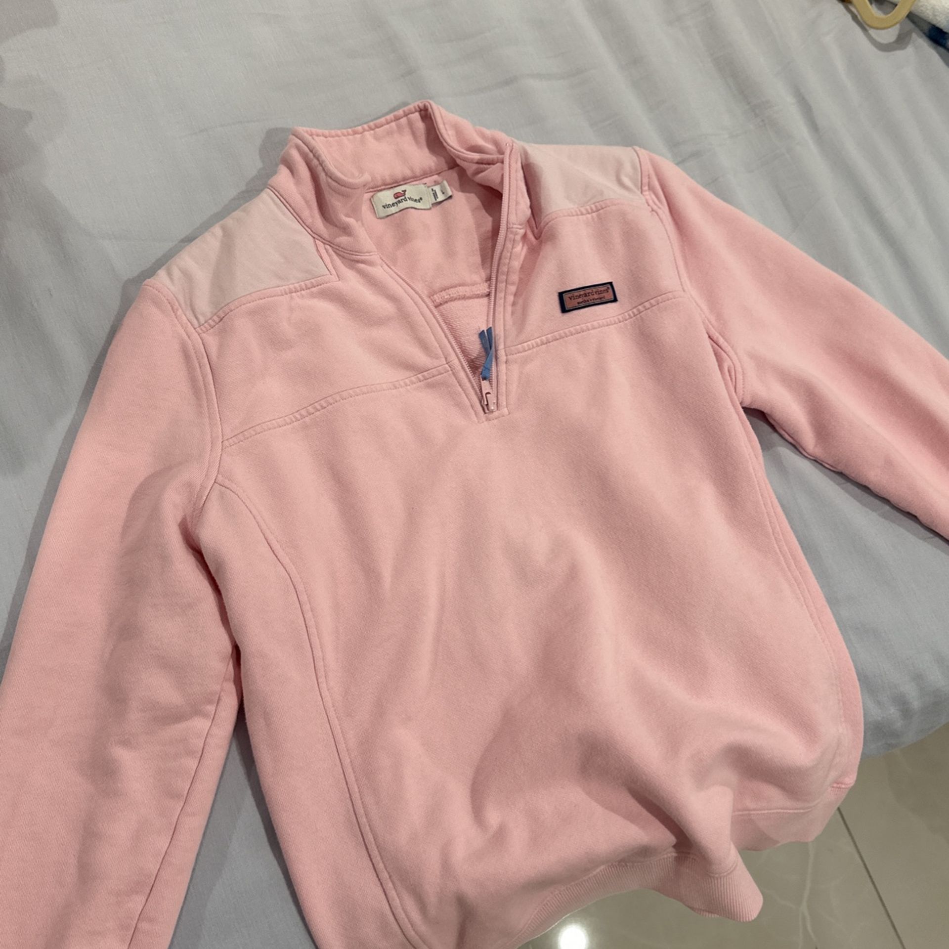 Authentic Vineyard Vines Pullover