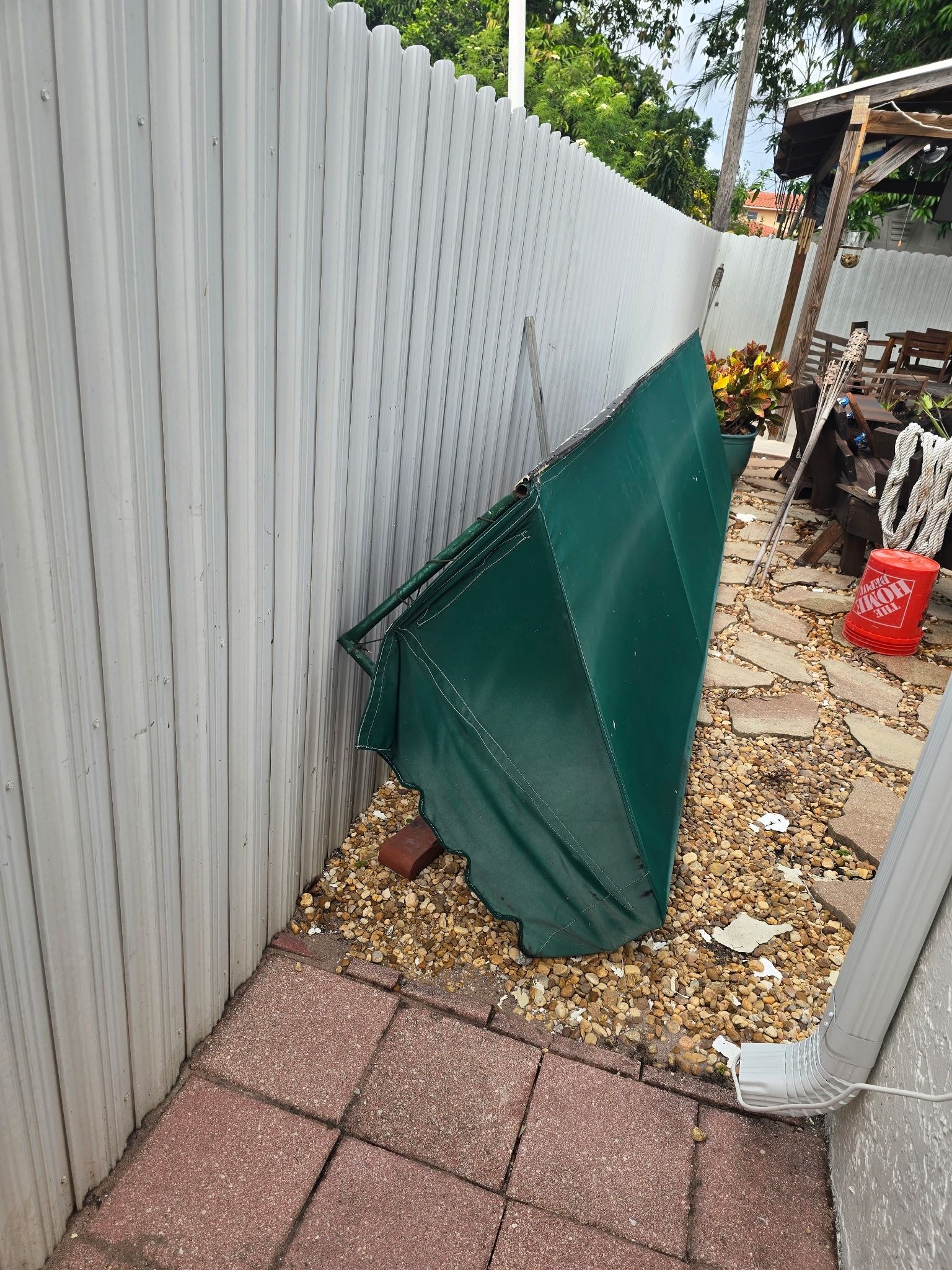 Canvas Awning- Green