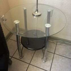 Coffee table 2 end tables
