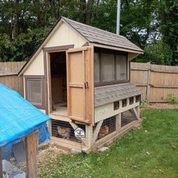 Chicken Coop With Run