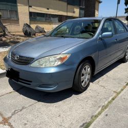 2004 Toyota Camry