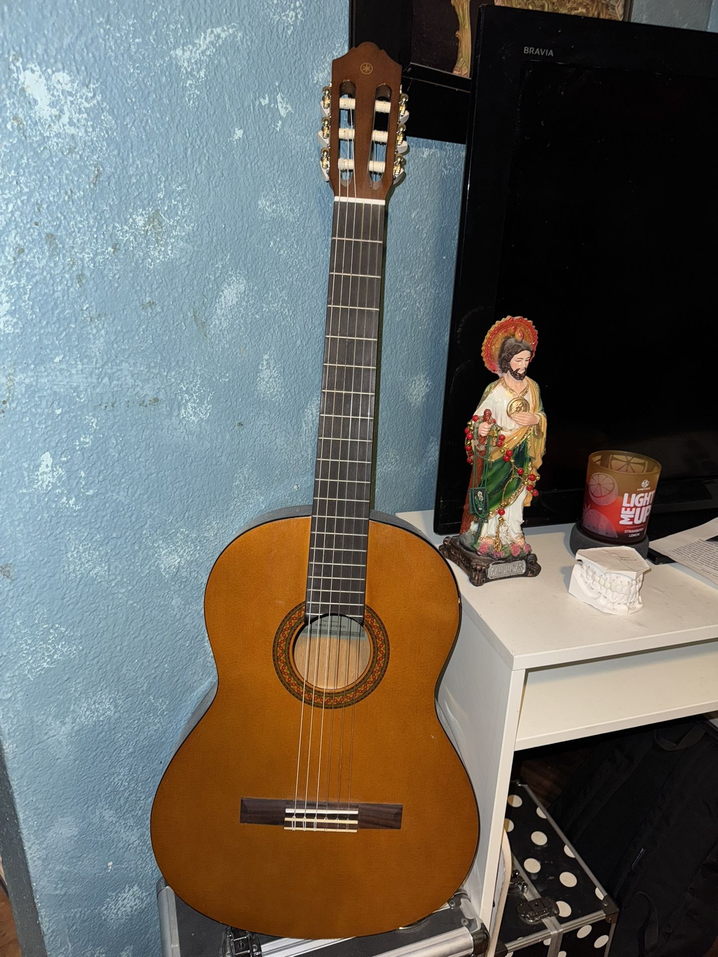 YAMAHA C40 Guitar for Beginner